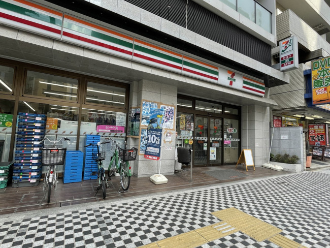 徒歩1分のセブンイレブン蒲田駅前店