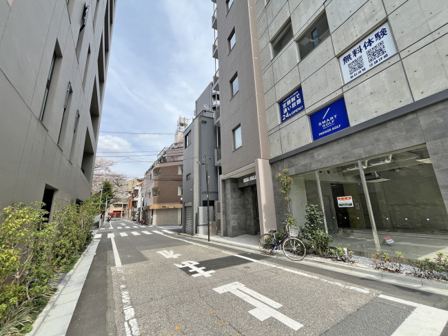 AVANTIA巣鴨前面通り