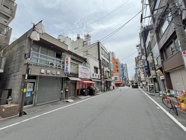 プロスペリティ北大塚前面通り