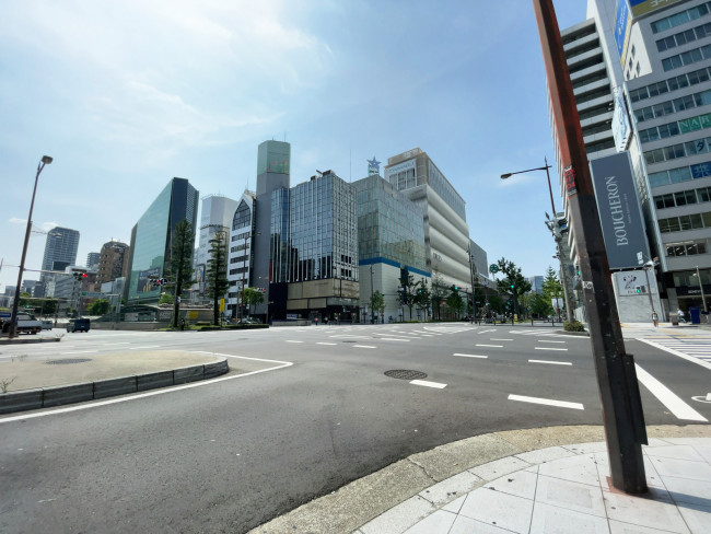 心斎橋東急ビル前面の通り