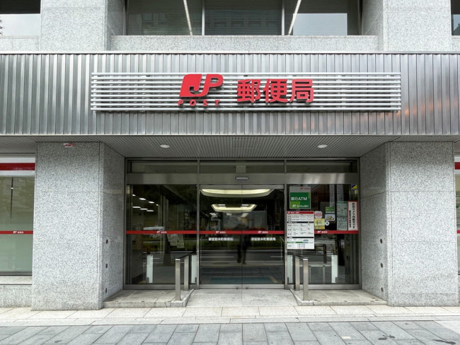 徒歩3分の御堂筋本町郵便局