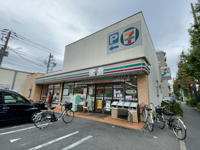 徒歩2分のセブン-イレブン 矢口渡駅前店