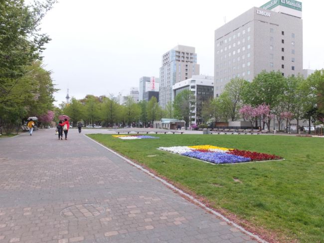 大通公園も徒歩圏内