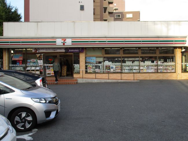 近くのセブンイレブン博多比恵町店