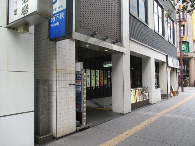 最寄りの「中洲川端駅」