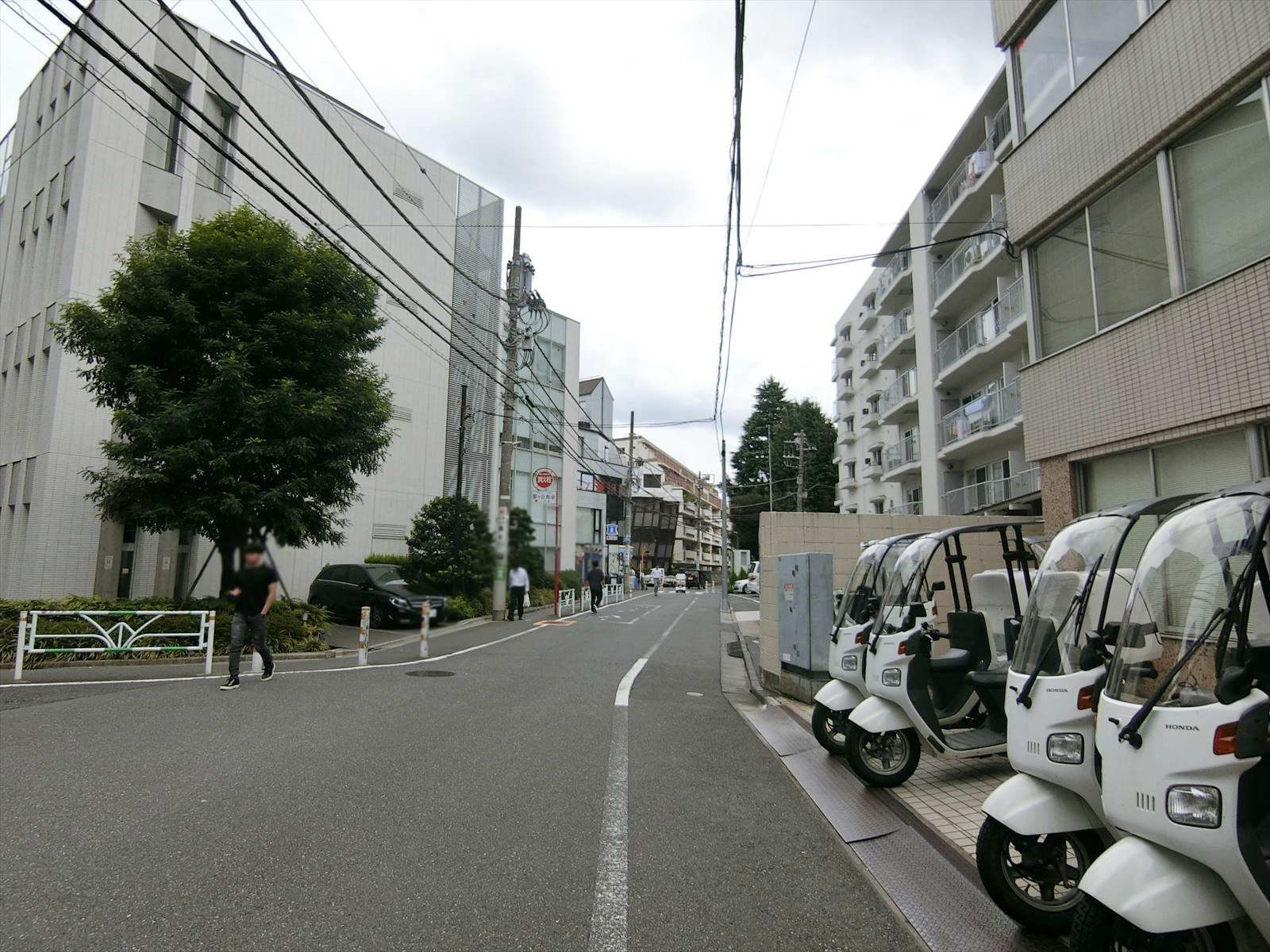 前面の通り