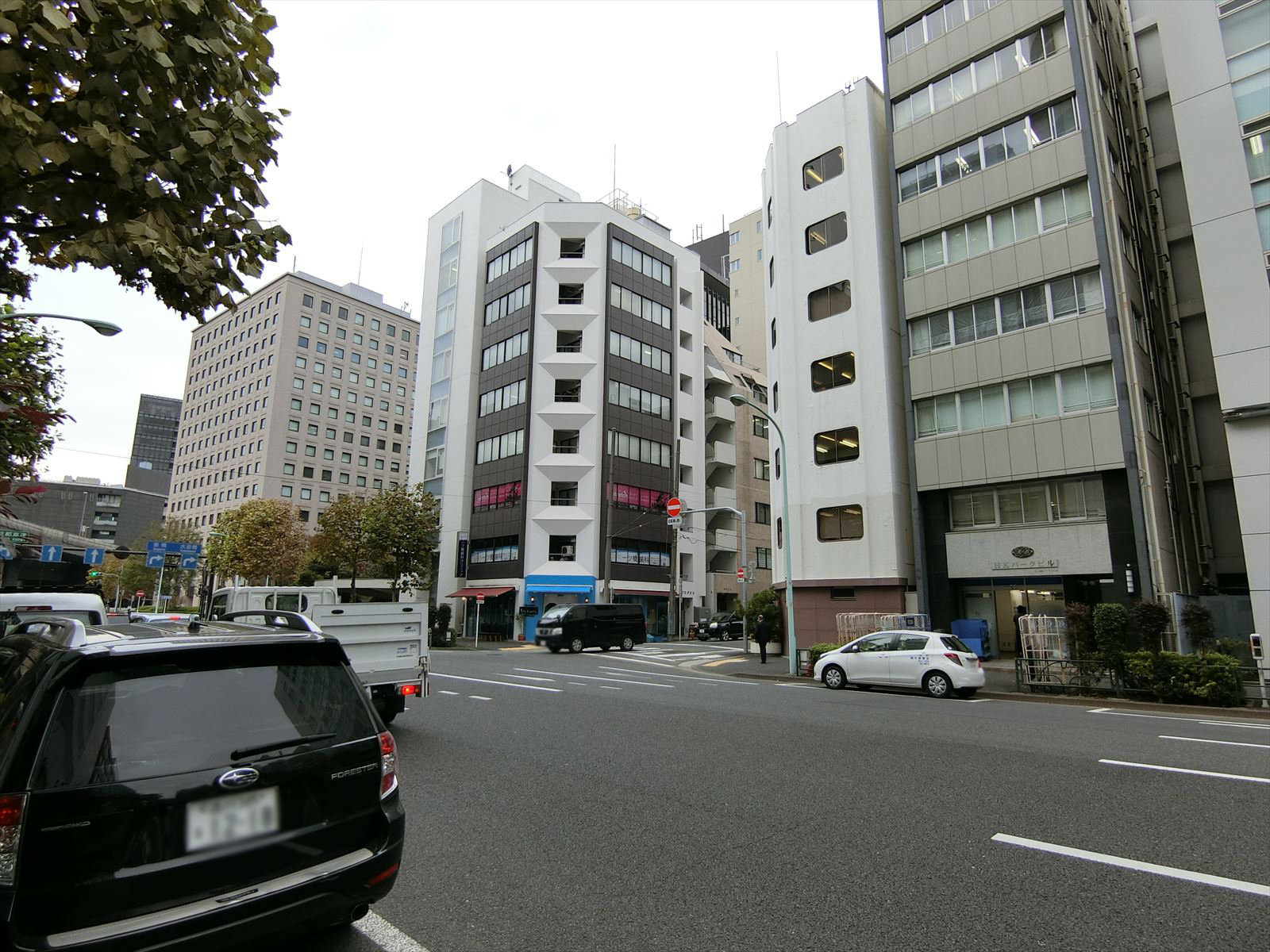前面の通り