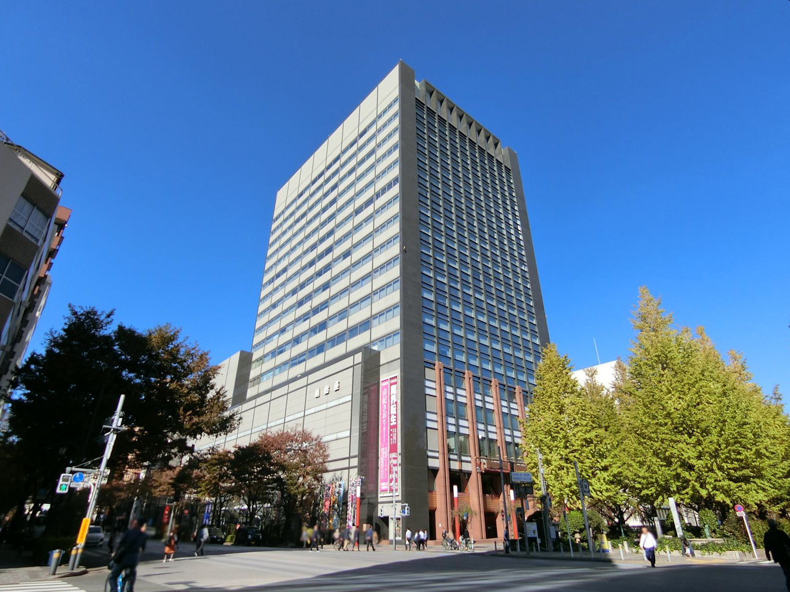 近くの明治座