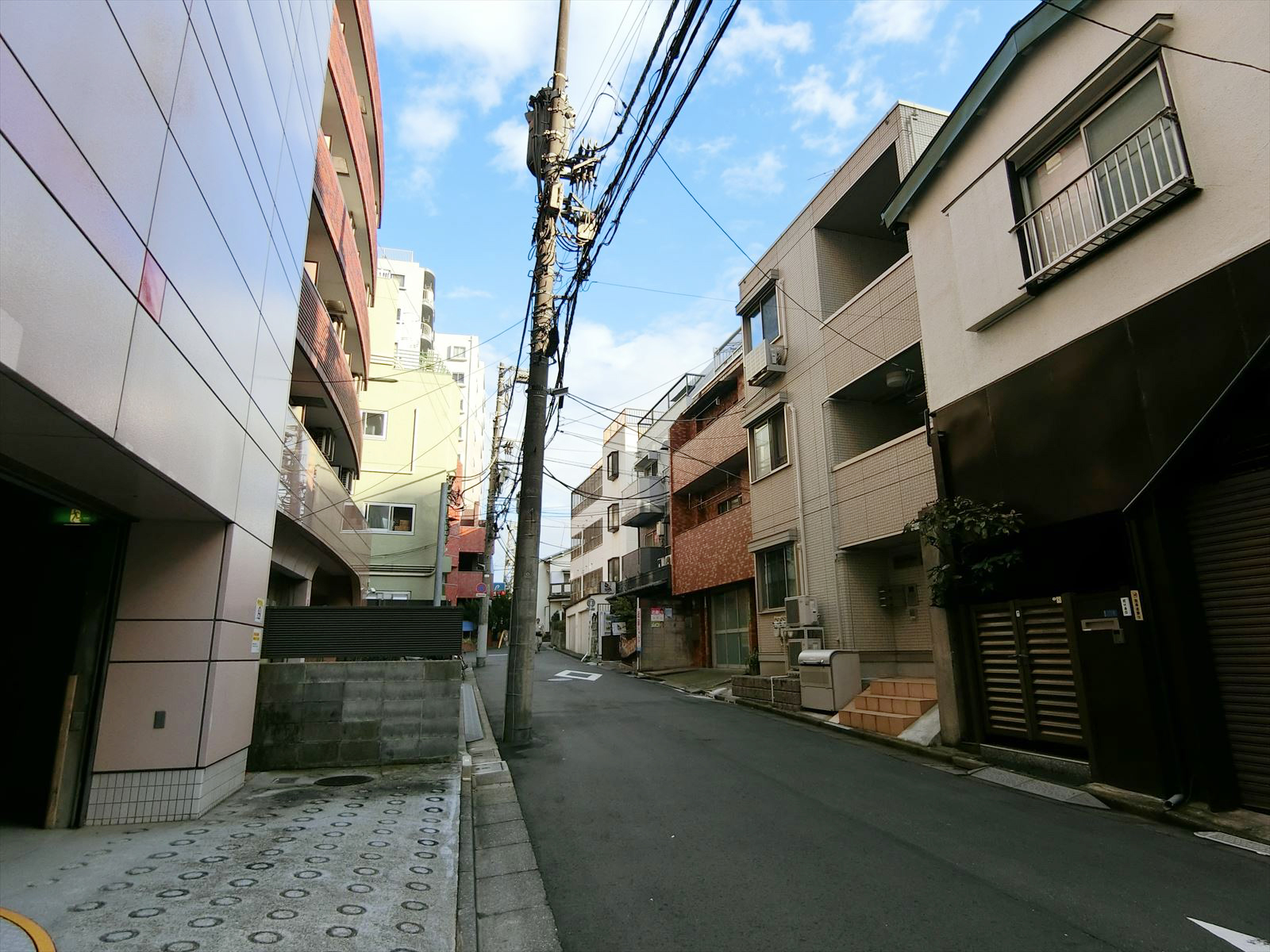 前面の通り