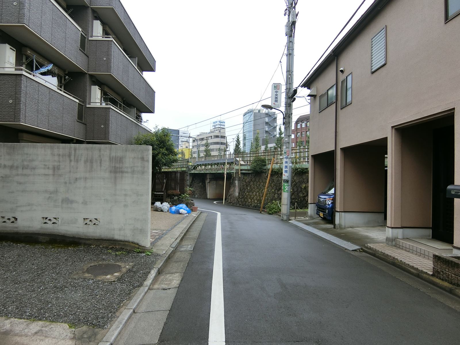 前面の通り