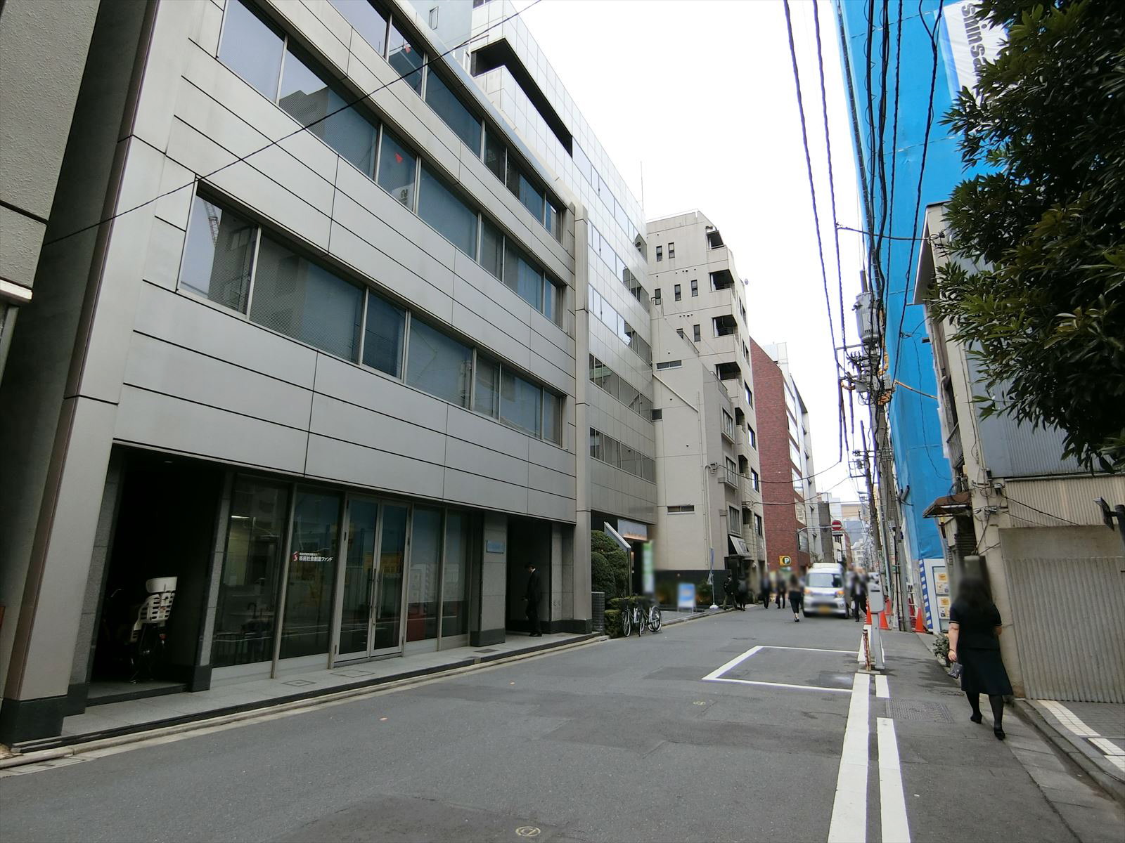 日本橋堀留町ファースト前面の通り