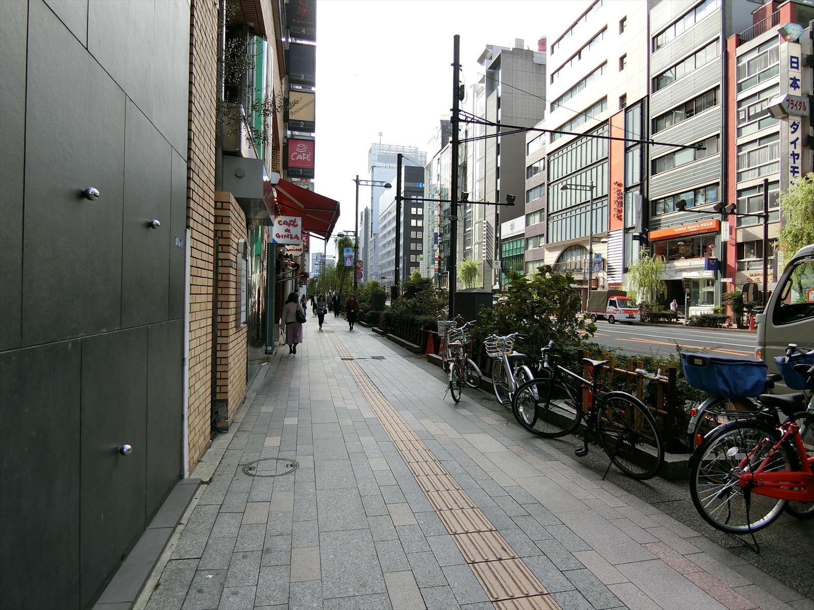 前面の通り
