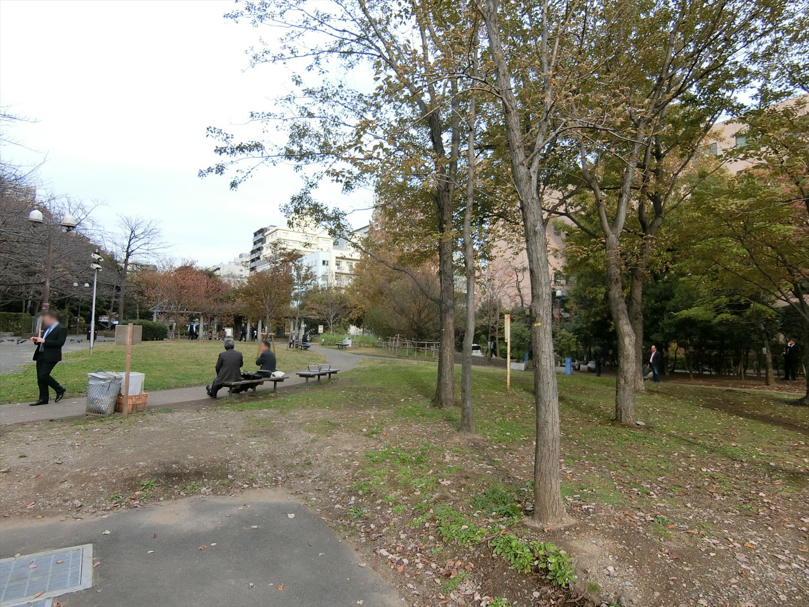 徒歩2分の築地川公園