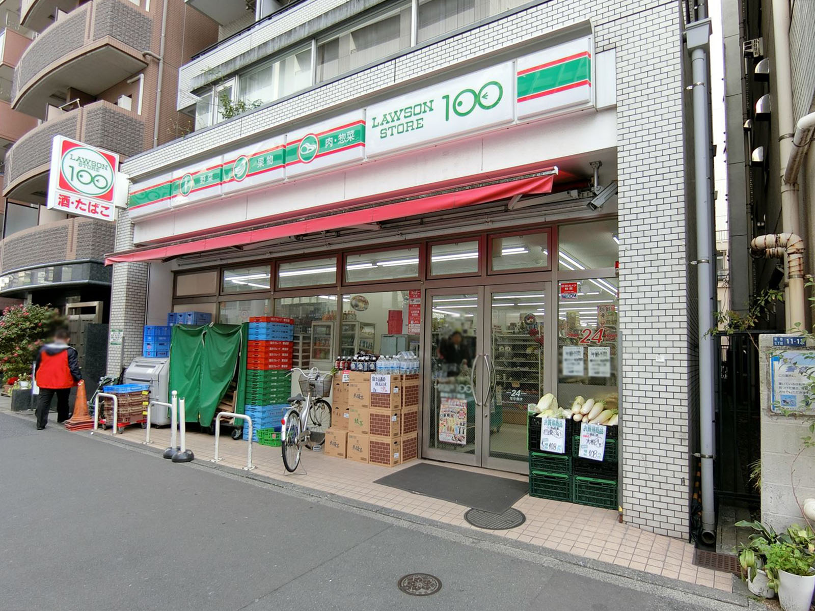 徒歩1分のローソンストア100