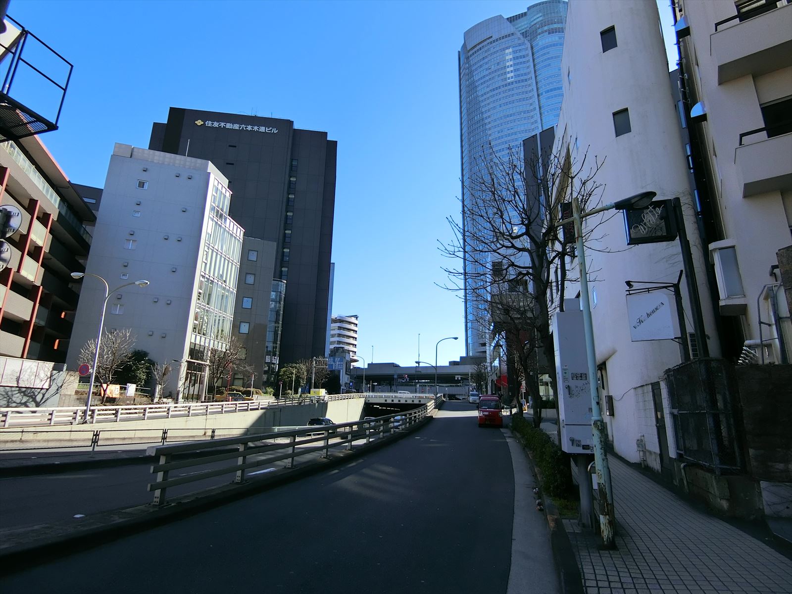 前面の通リ