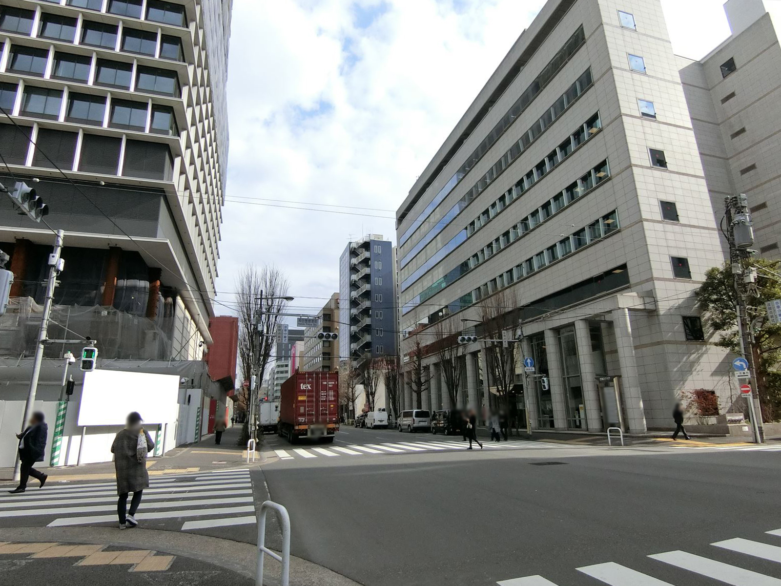 前面の通り