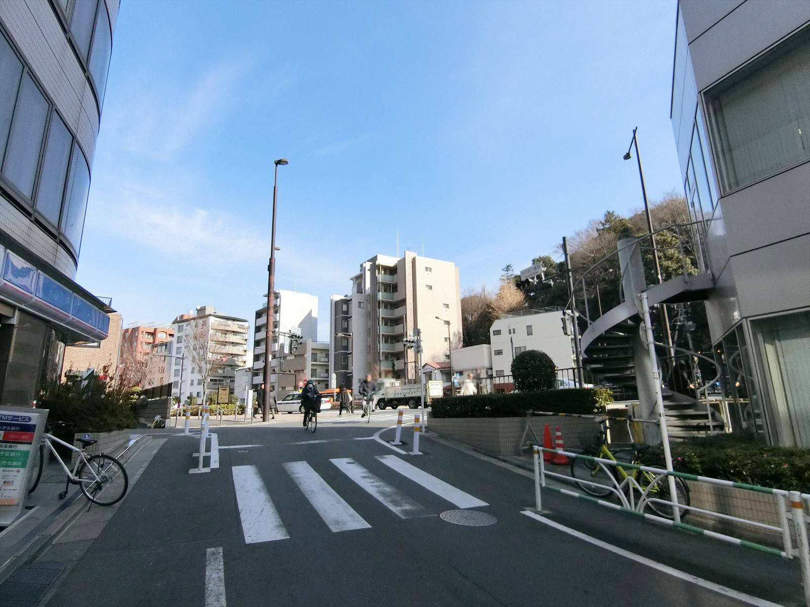 前面の通り