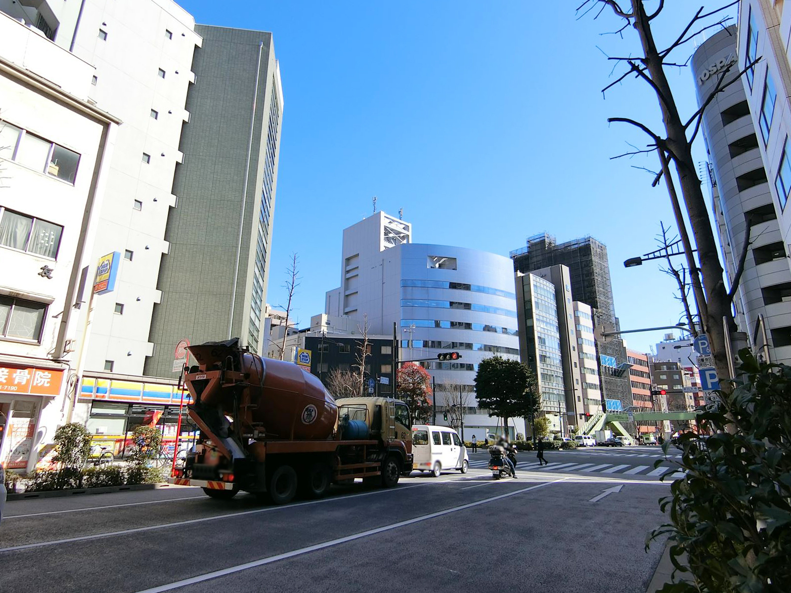 前面の通り
