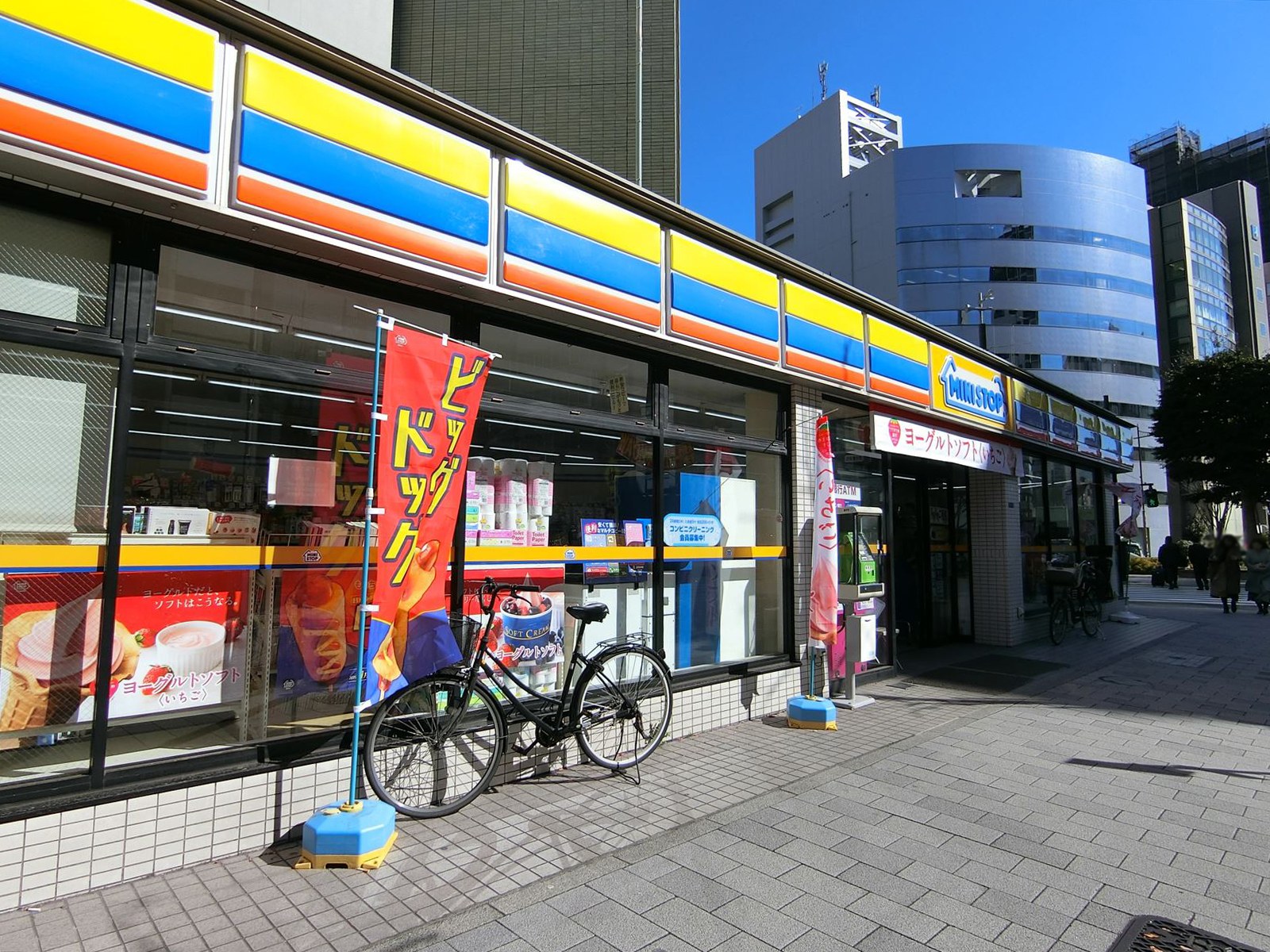 徒歩1分のミニストップ