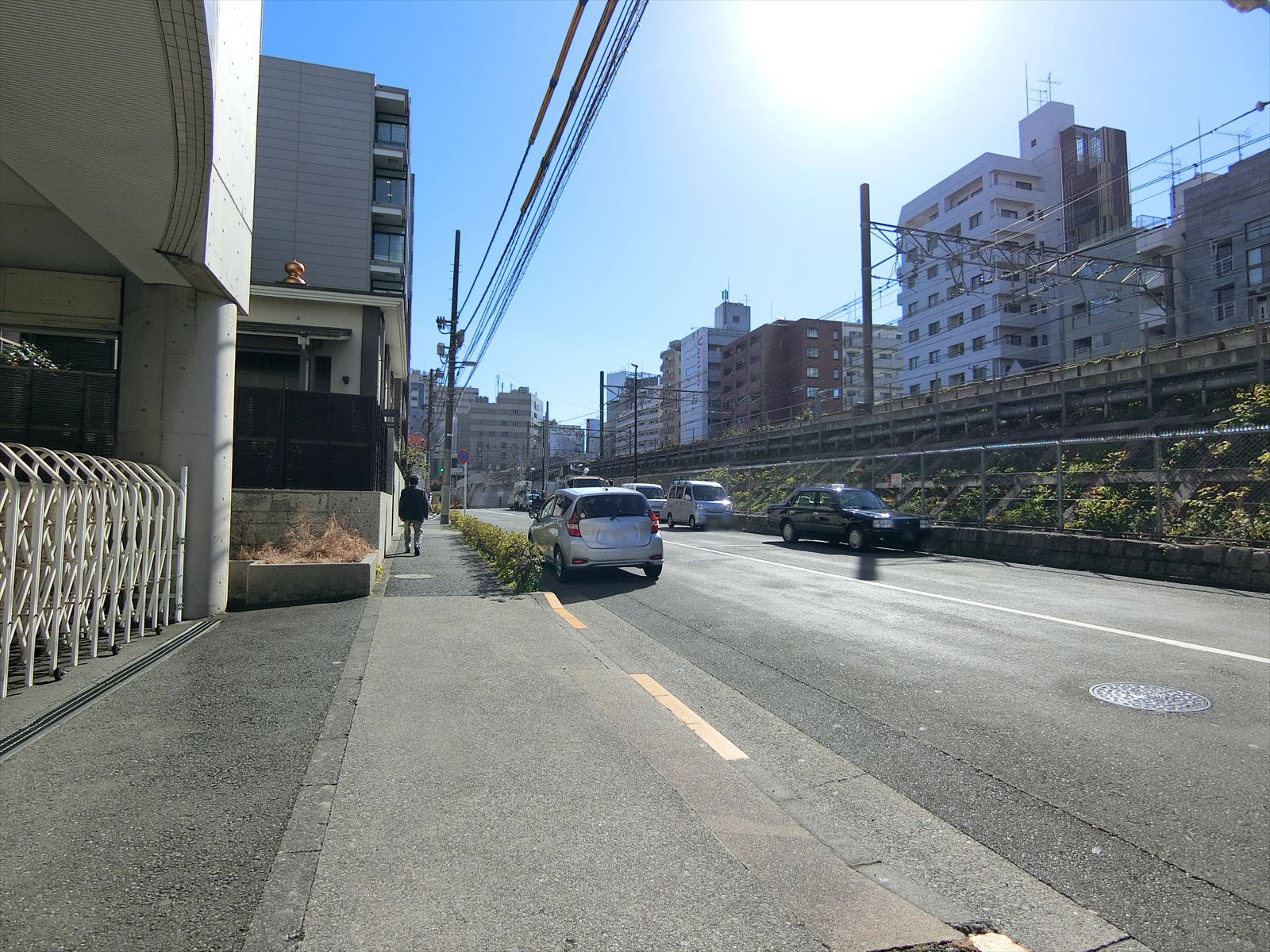 前面の通り