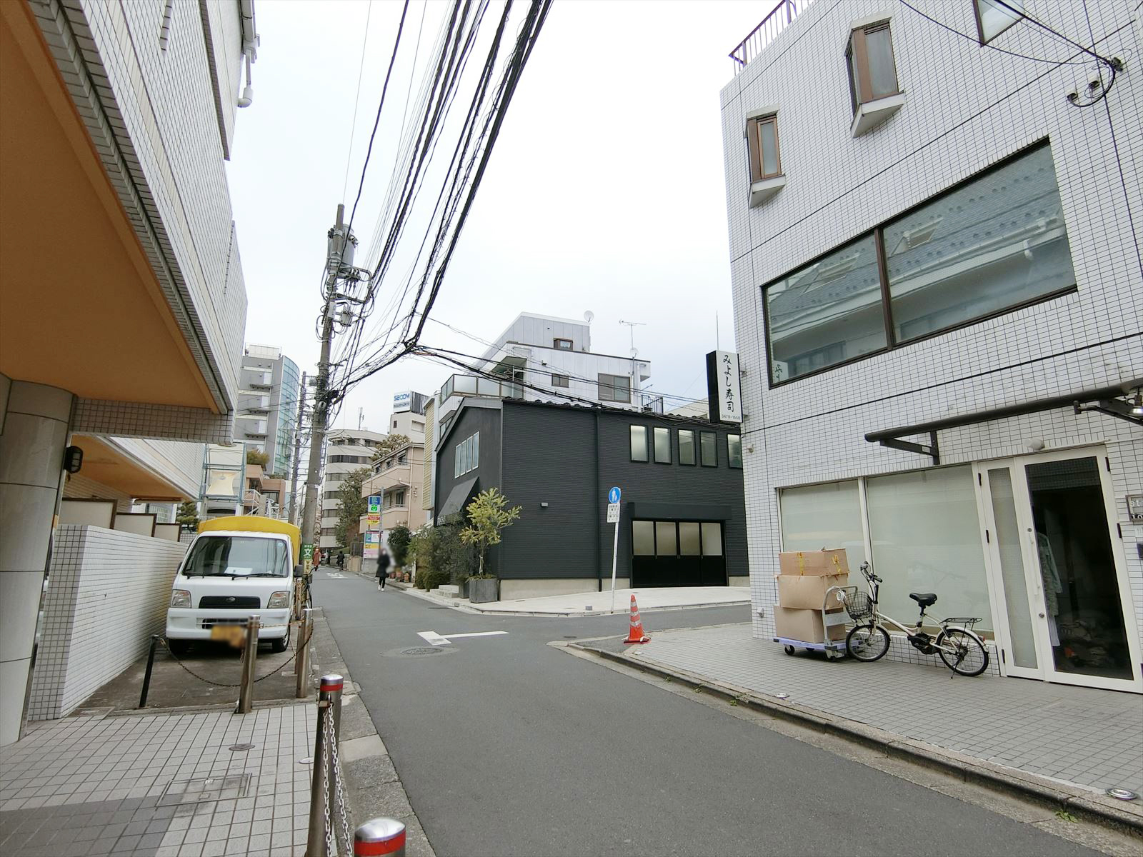 前面の通り