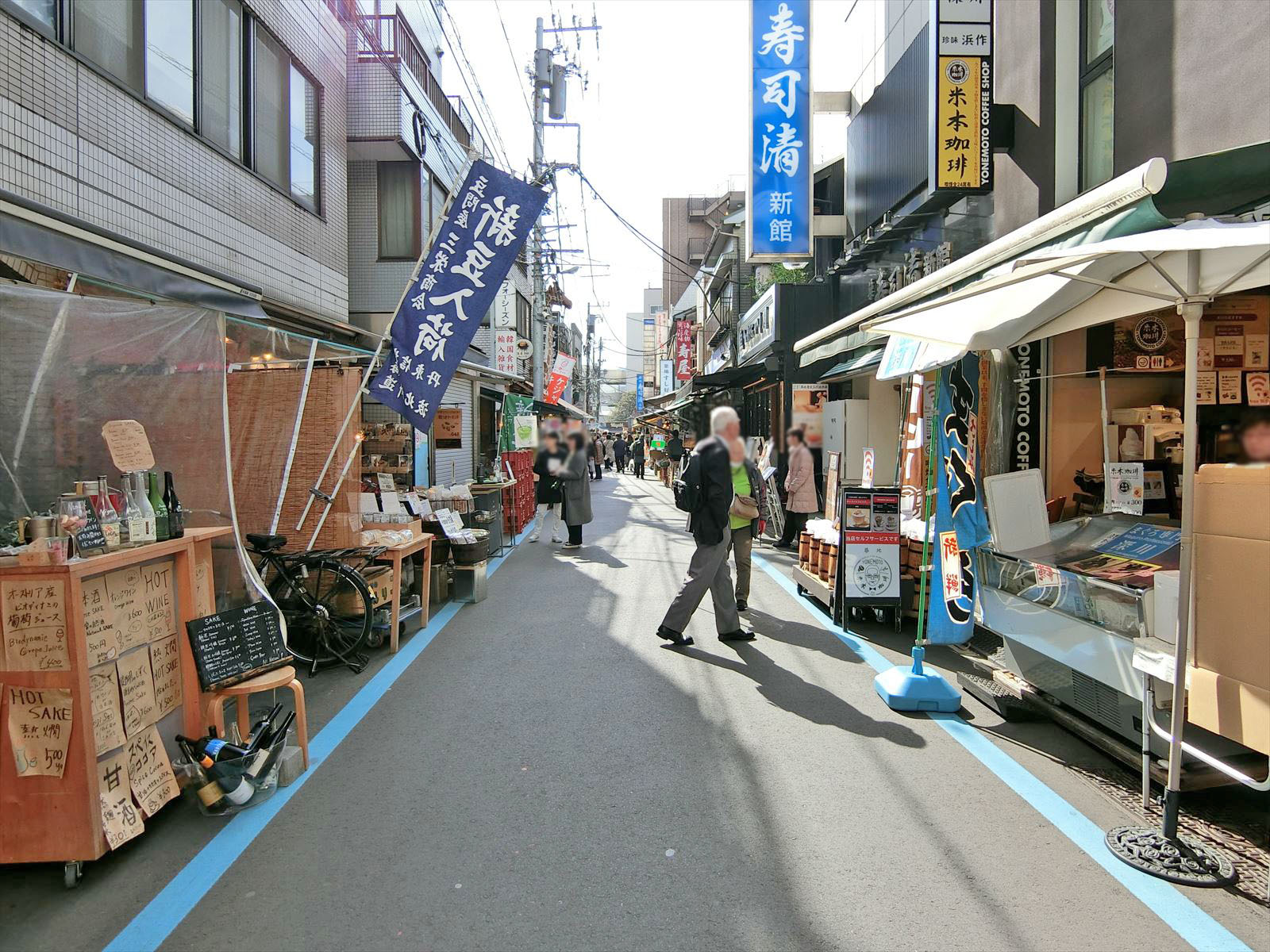 ヨンキュウ東京築地ビル前面の通り