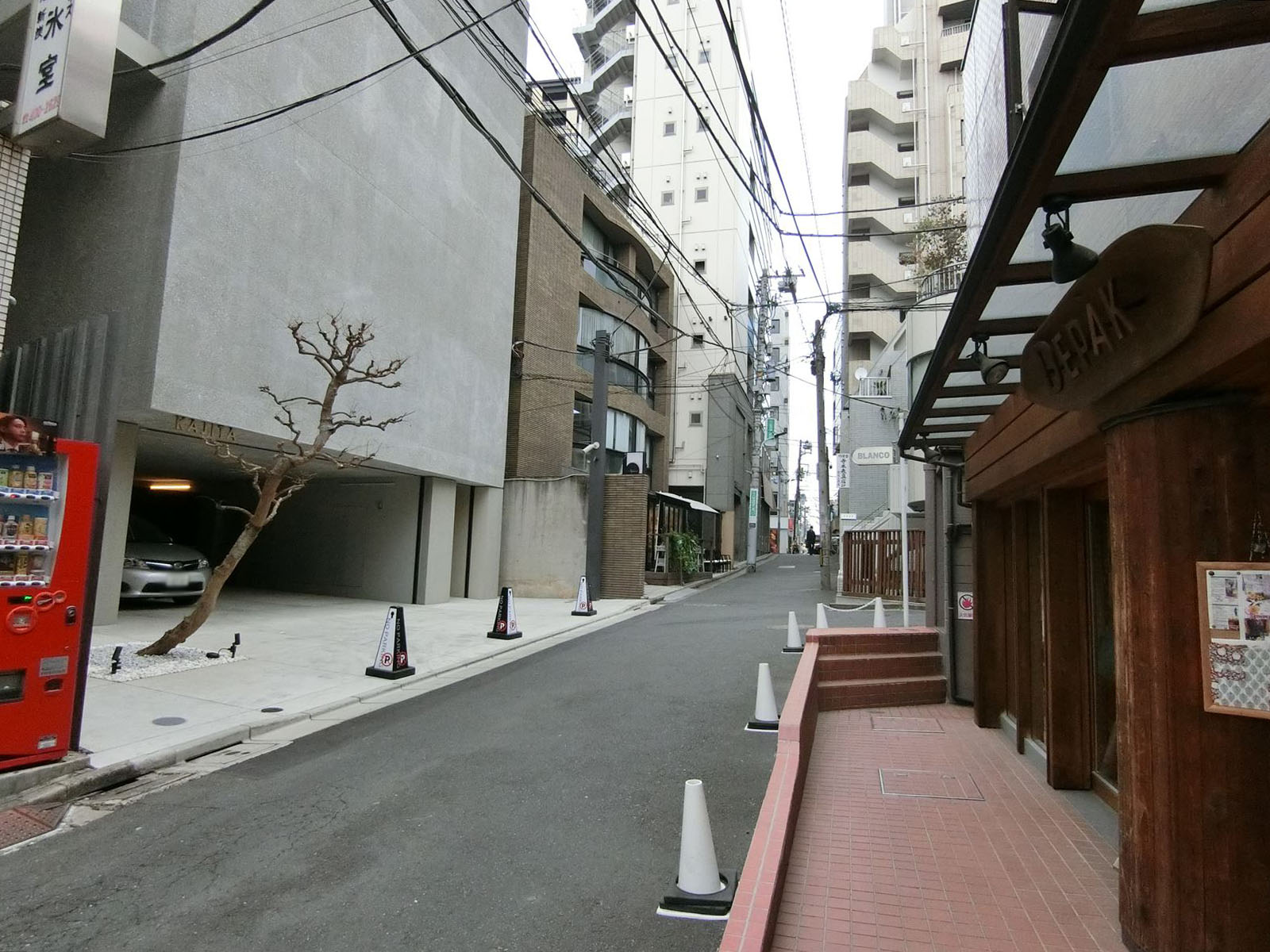 前面の通り