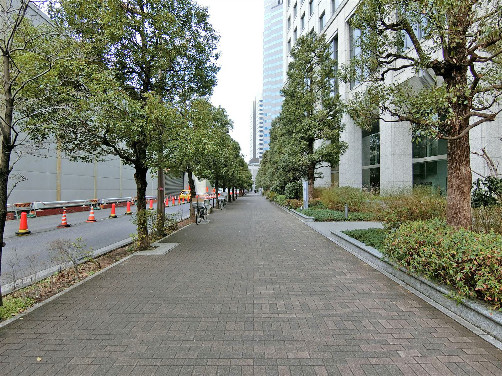 NBF品川タワー前面の通り