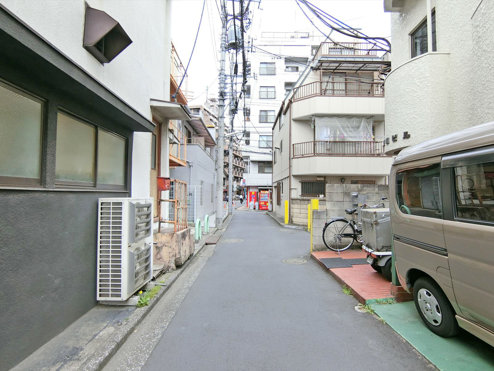 ST山吹町前面の通り