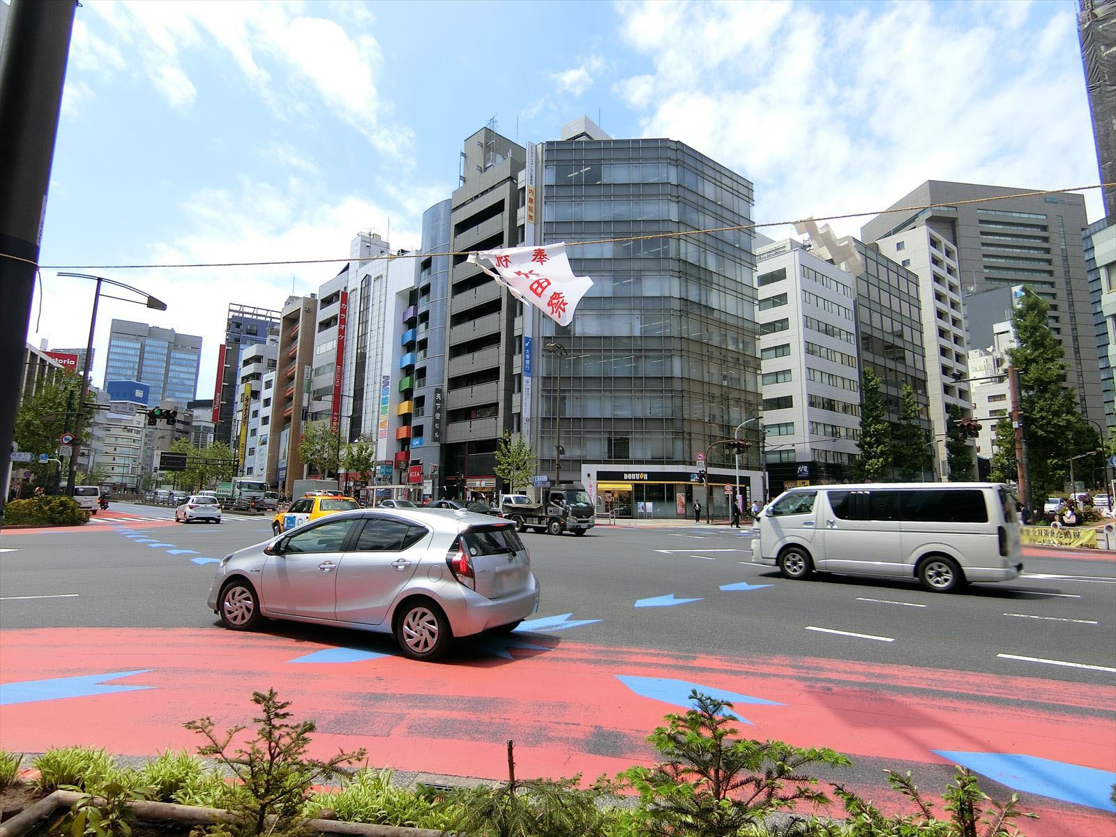 小川町交差点付近