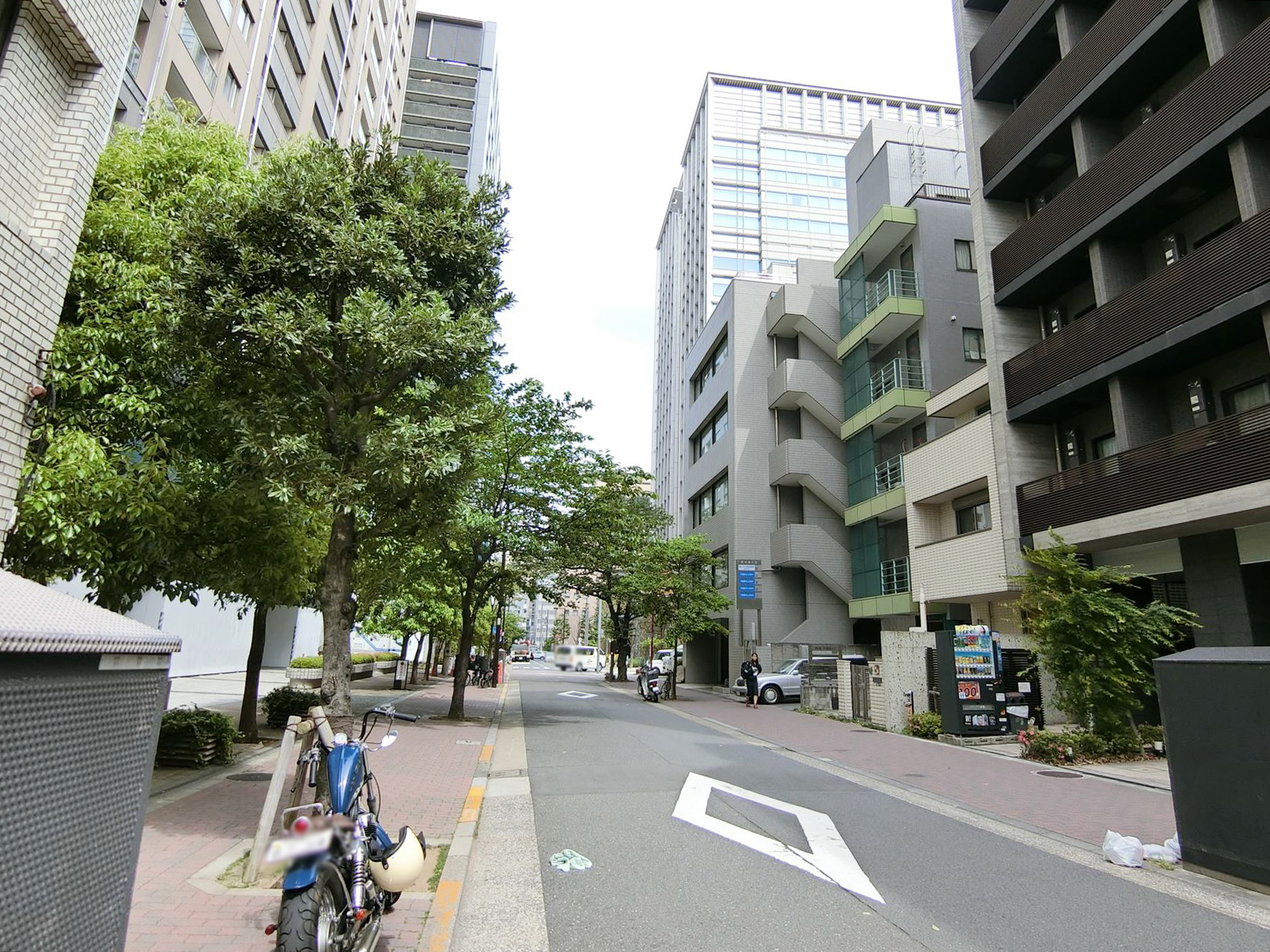 芝ASビル前面の通り