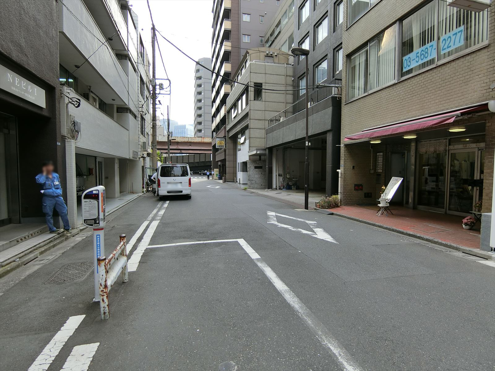 渡東ビルANNEX2前面の通り