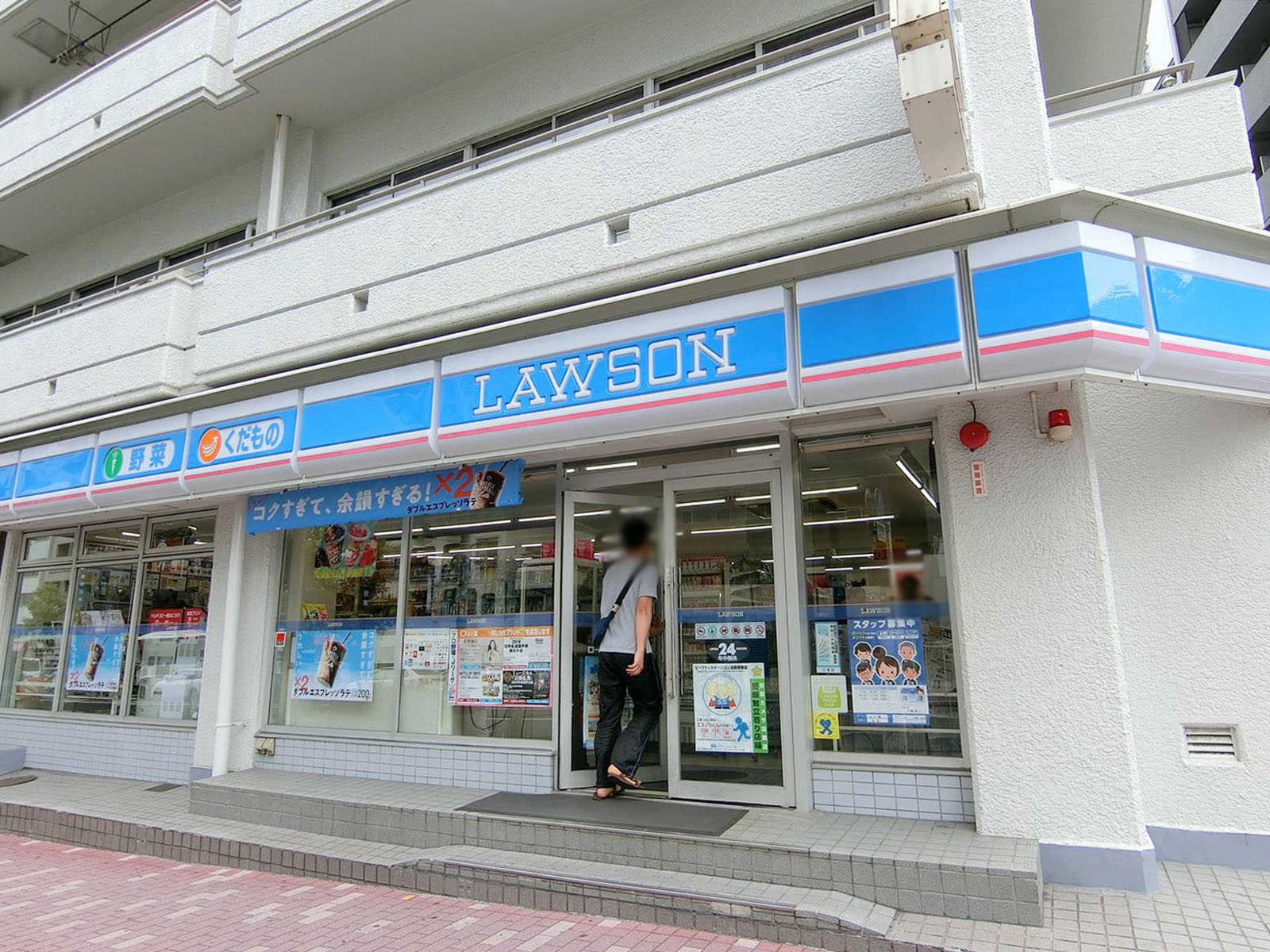 徒歩3分のローソン