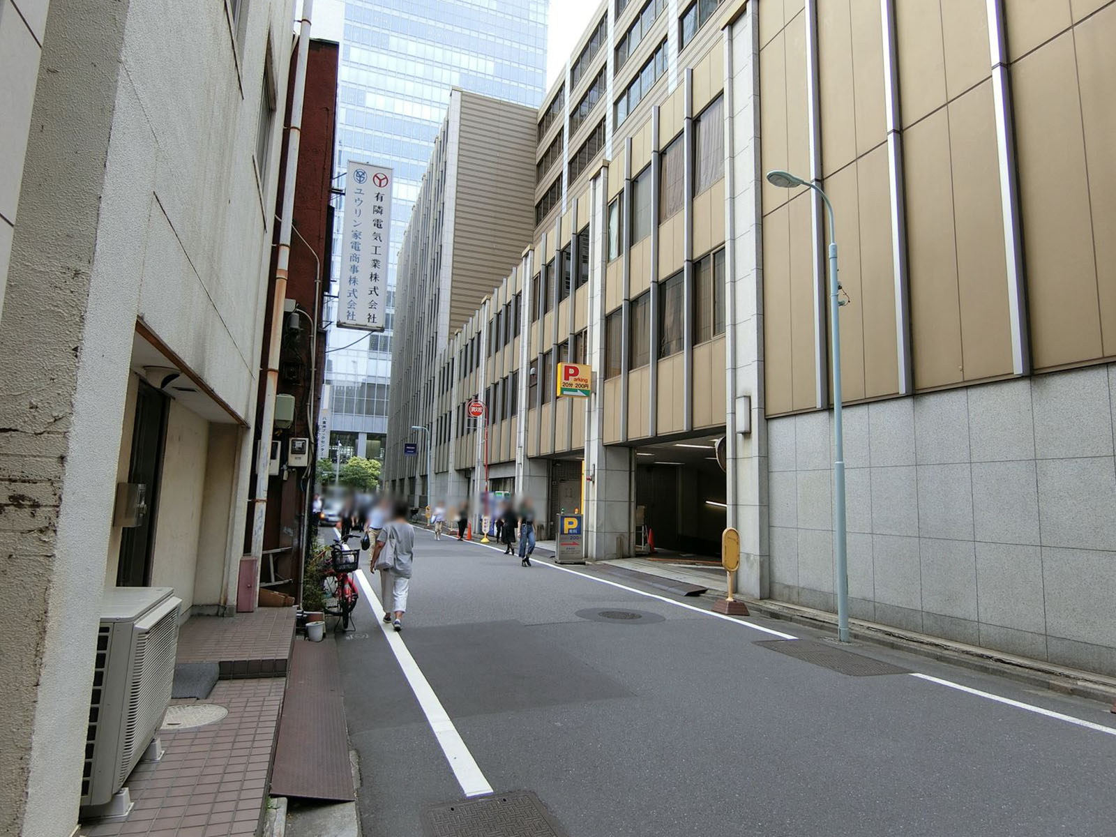 KBYビル前面の通り