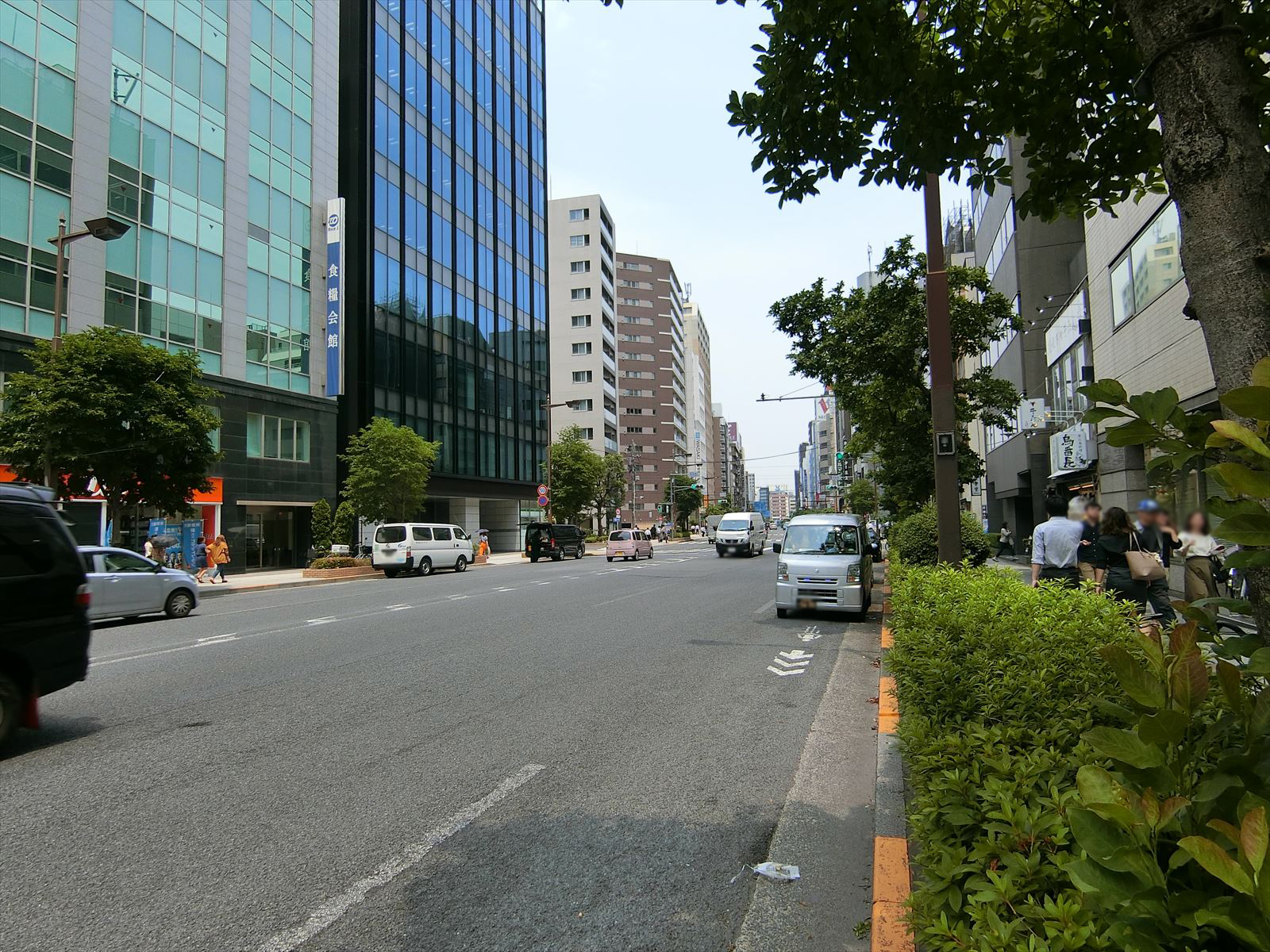 前面の江戸通り