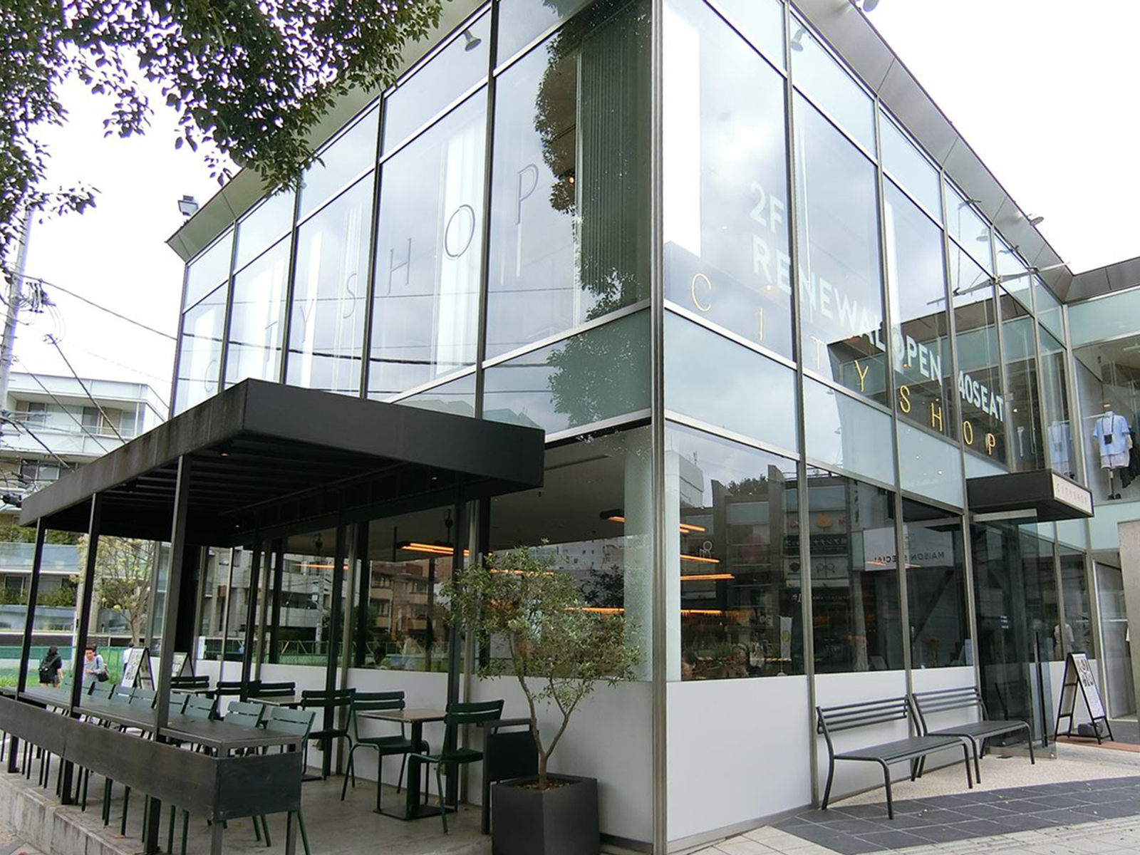 付近のCITYSHOP青山店