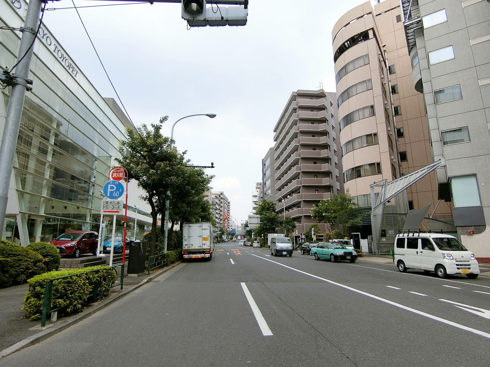 近くの旧山手通り