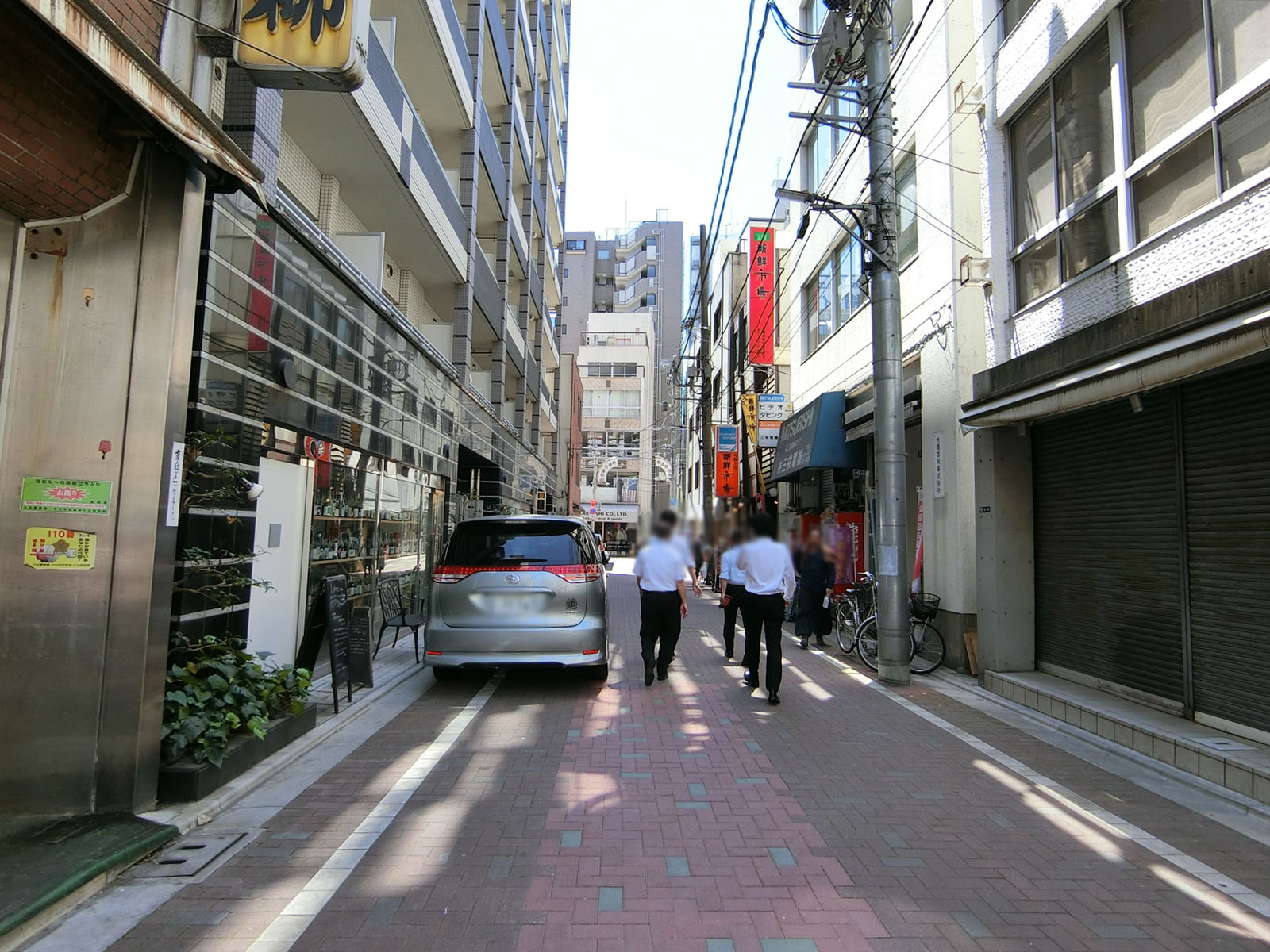rossobakuro前面の通り