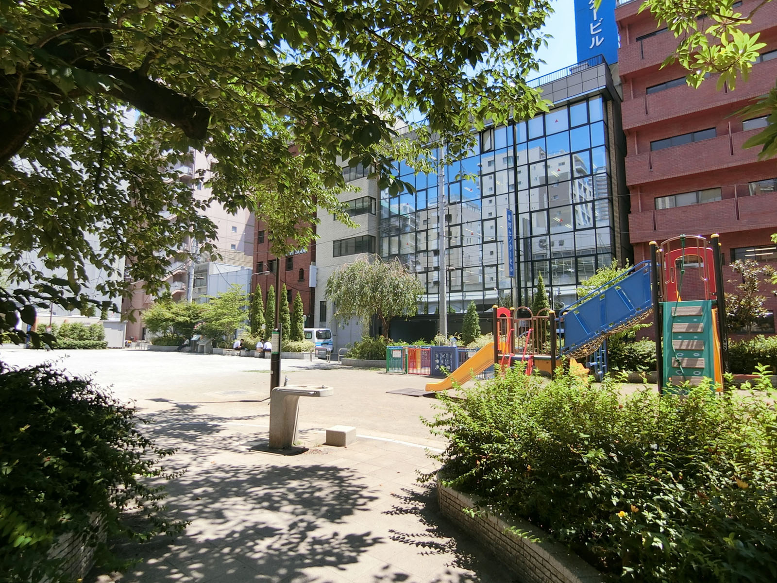 付近の佐久間公園