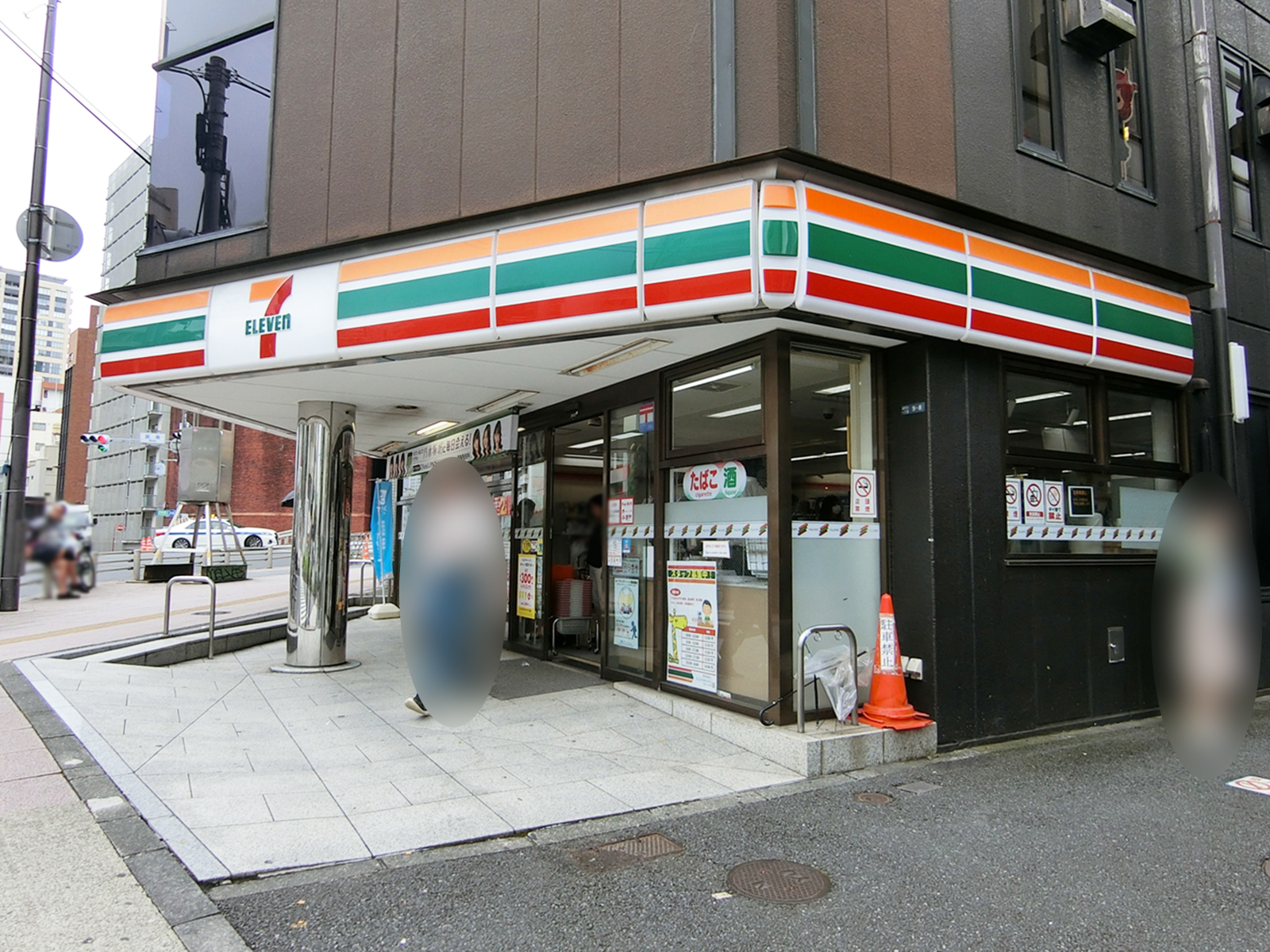 並びのセブンイレブン