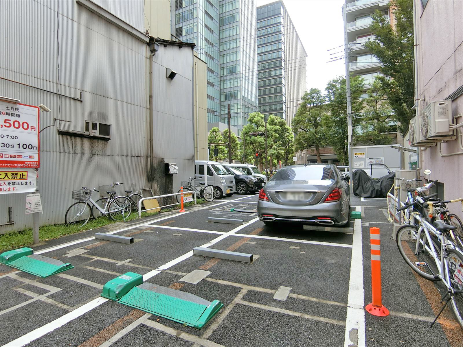 近くのコインパーキング