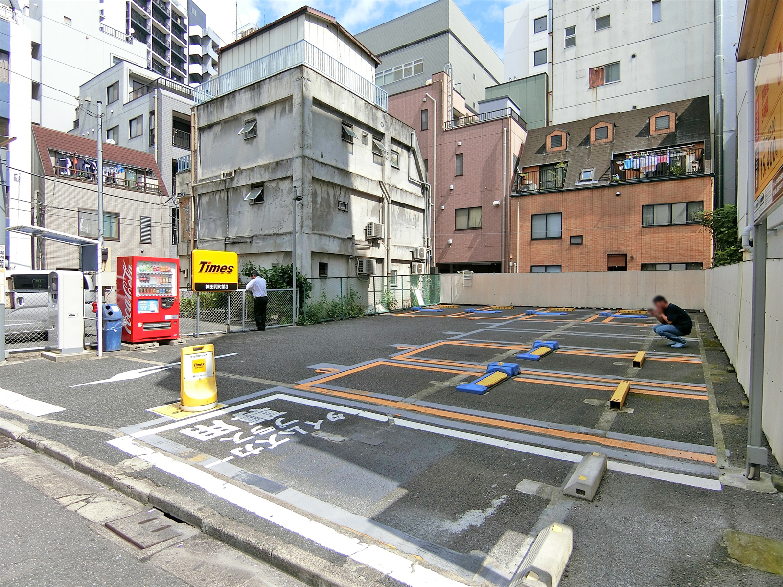 近くのコインパーキング