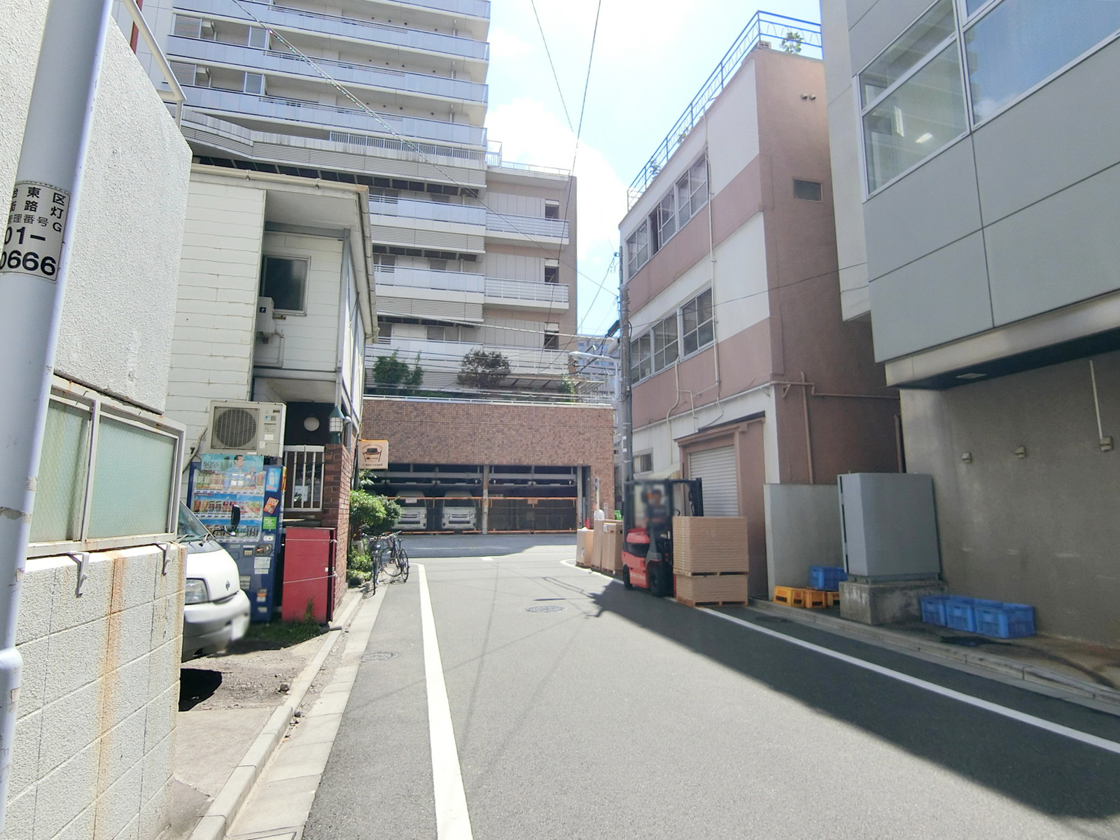 セントオフィス秋葉原前面の通り
