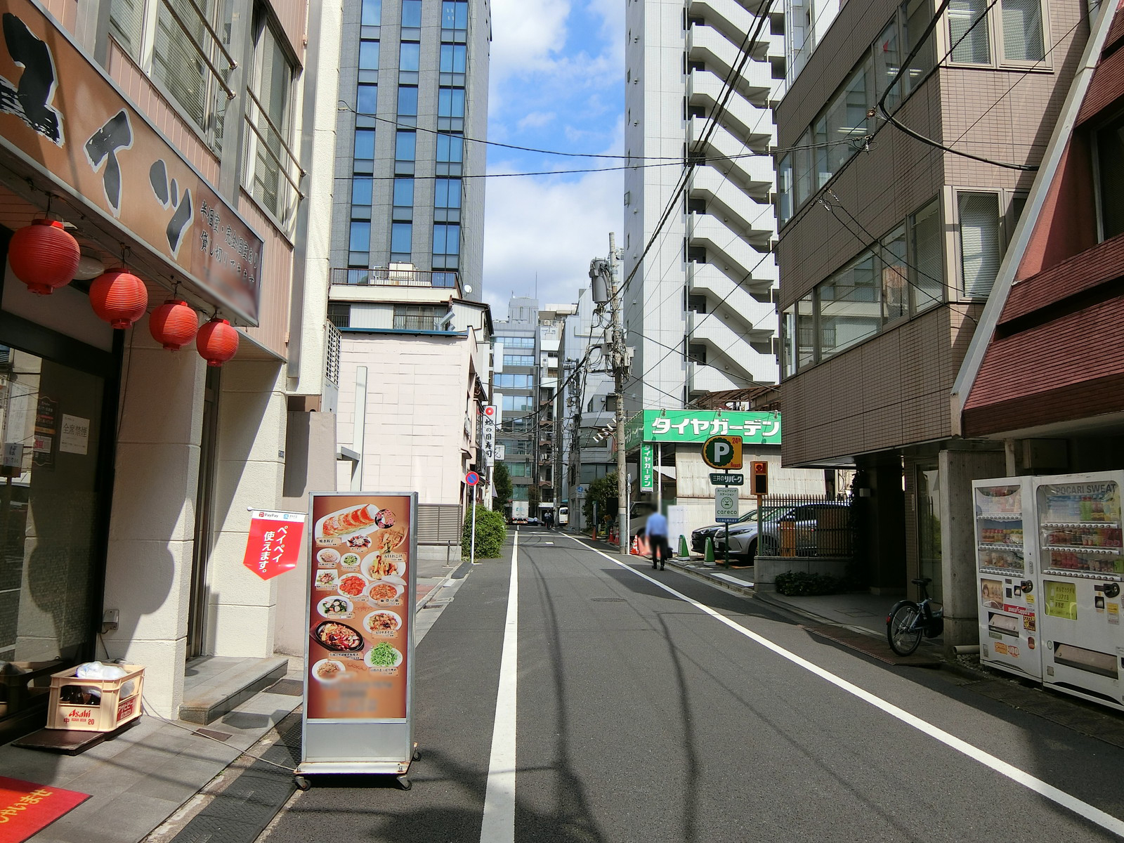ササキビル前面の通り