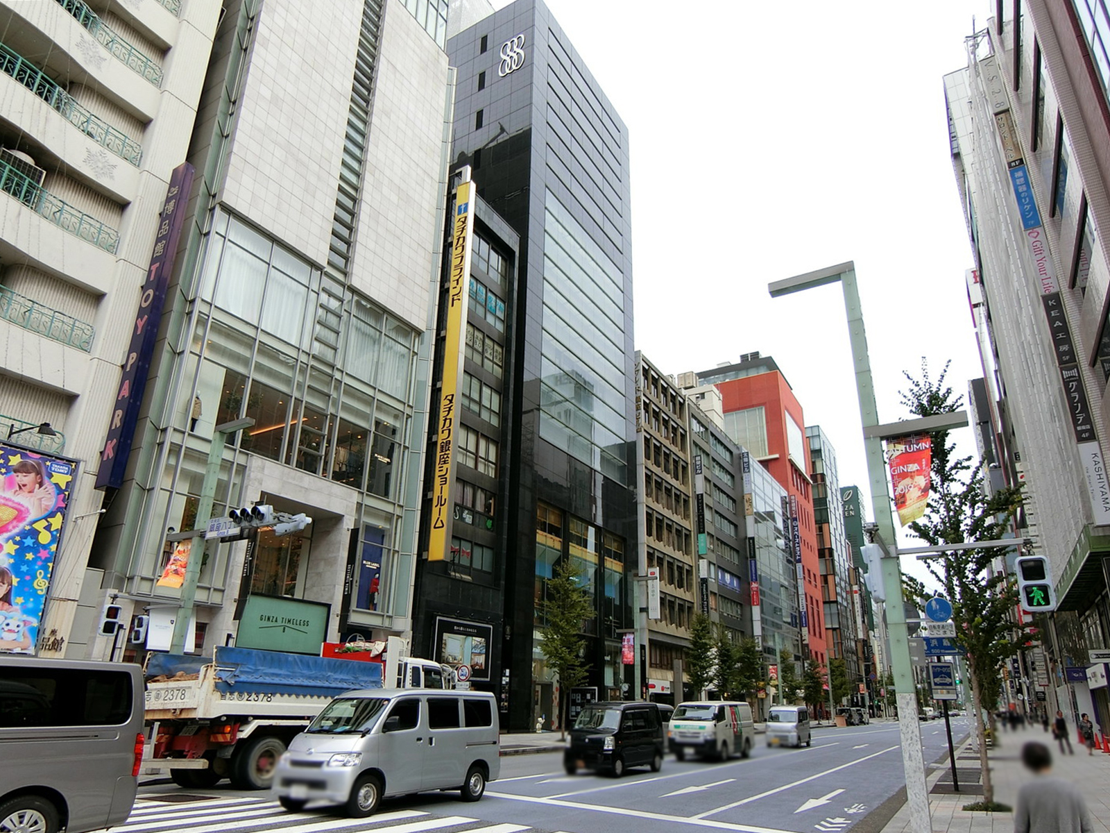 付近の中央通り