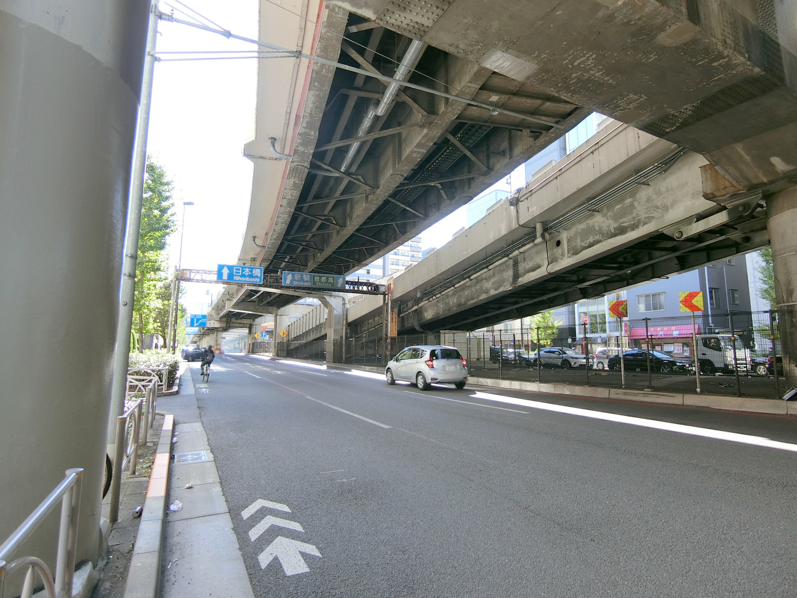 至近の昭和通り