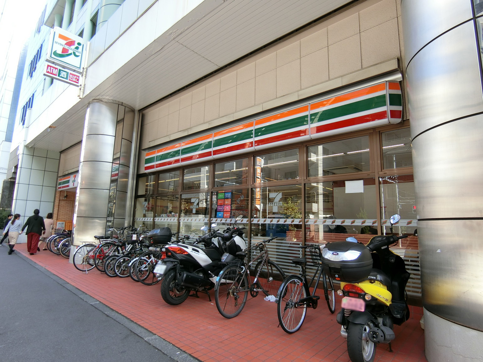 至近のセブンイレブン