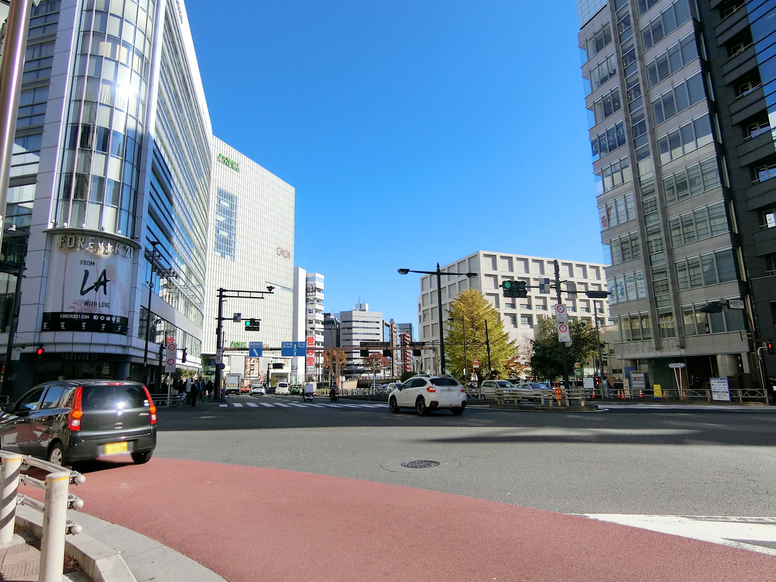 至近の甲州街道
