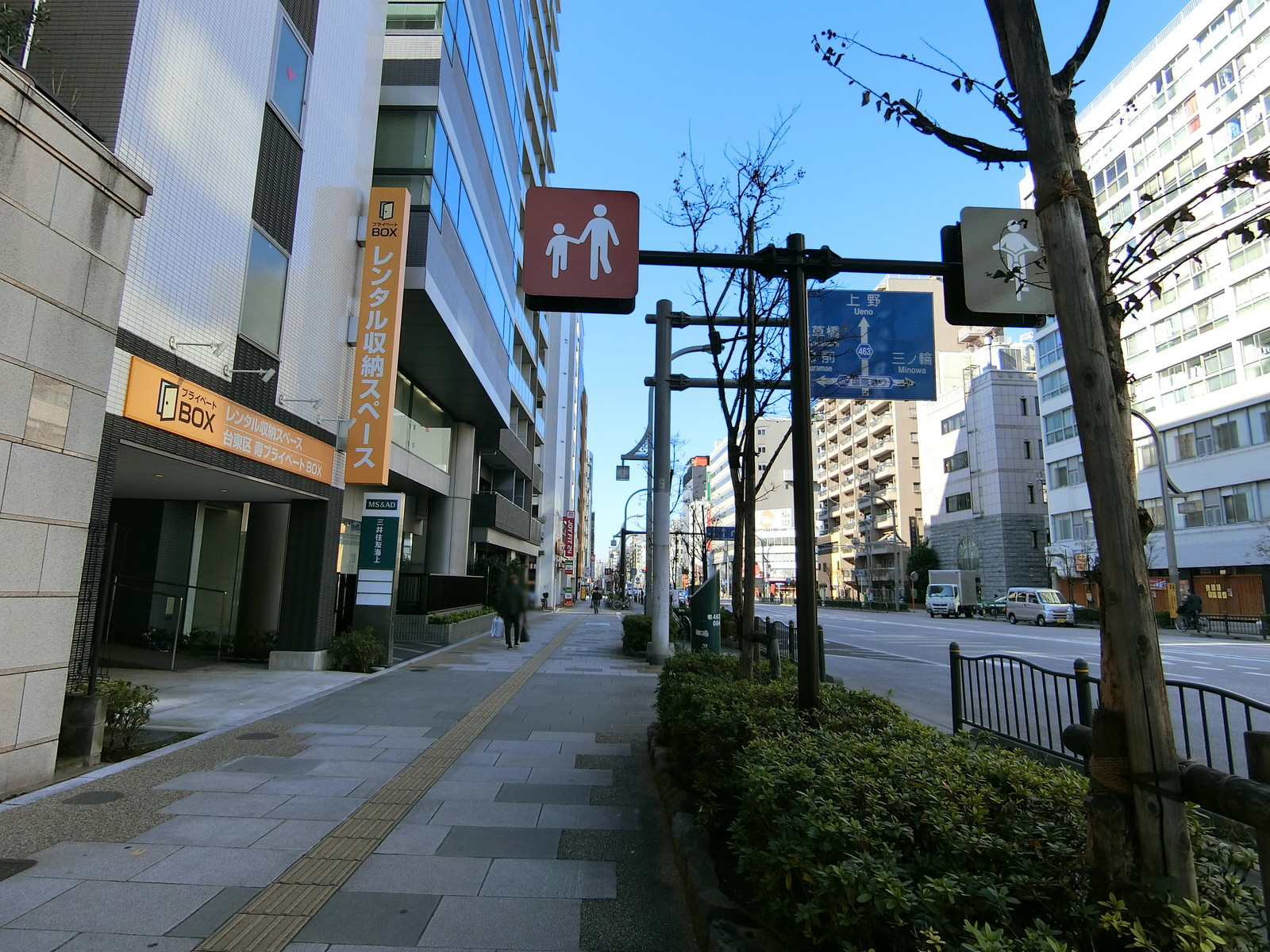 三井住友海上浅草寿町ビル前面の通り