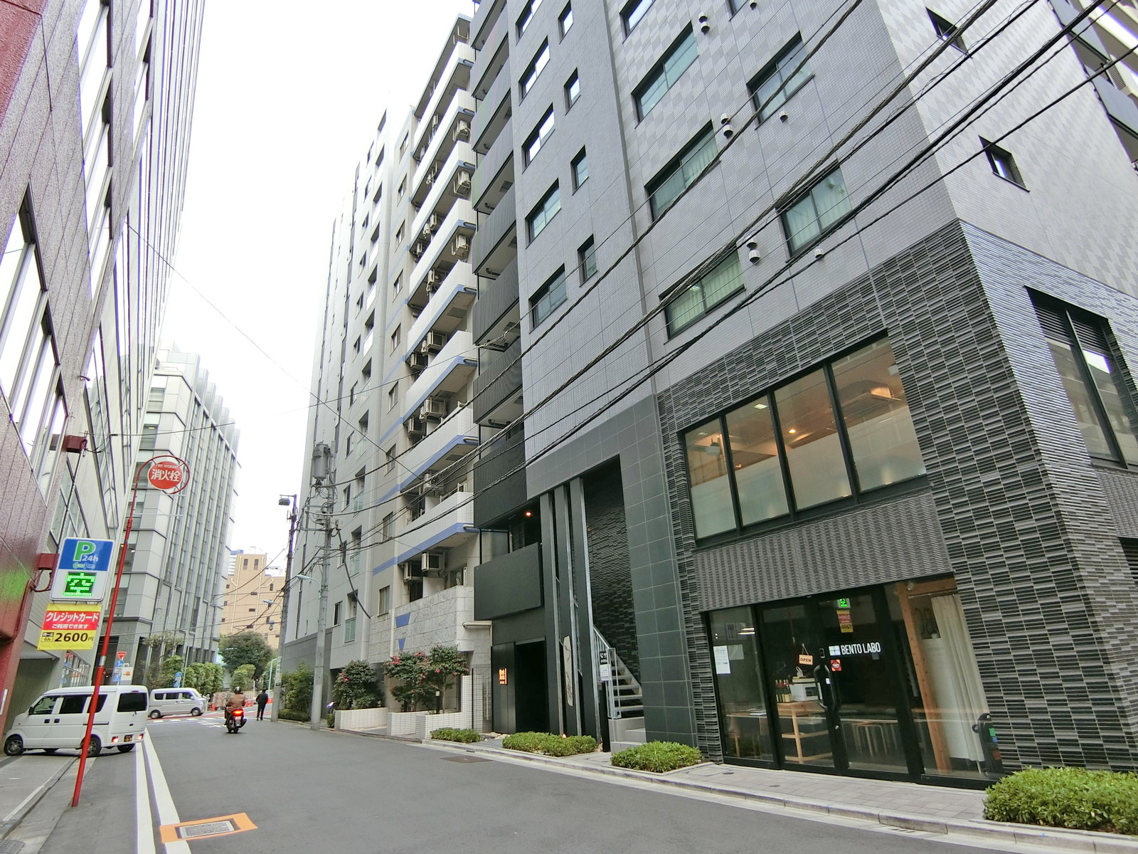 周辺は閑静なエリア
